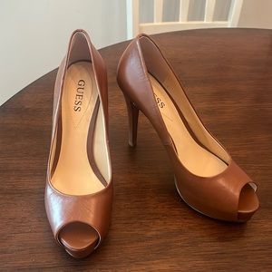 Guess Cognac Peep Toe Pump